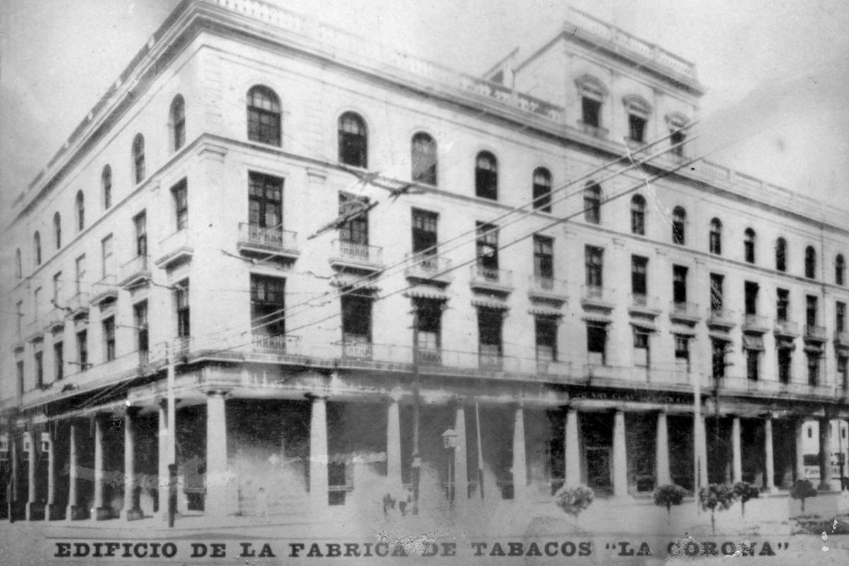 Табачная фабрика Ла Корона, первое здание табачного производства, построенное из стали на Кубе, 1903 год