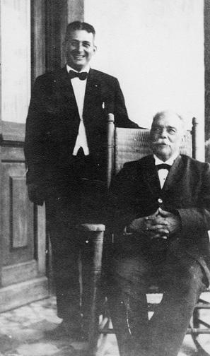 В 1919 году, в возрасте 73 лет, Фернандо Фигередо позировал с Бласом Клементе Фернандесом О'Халлораном,