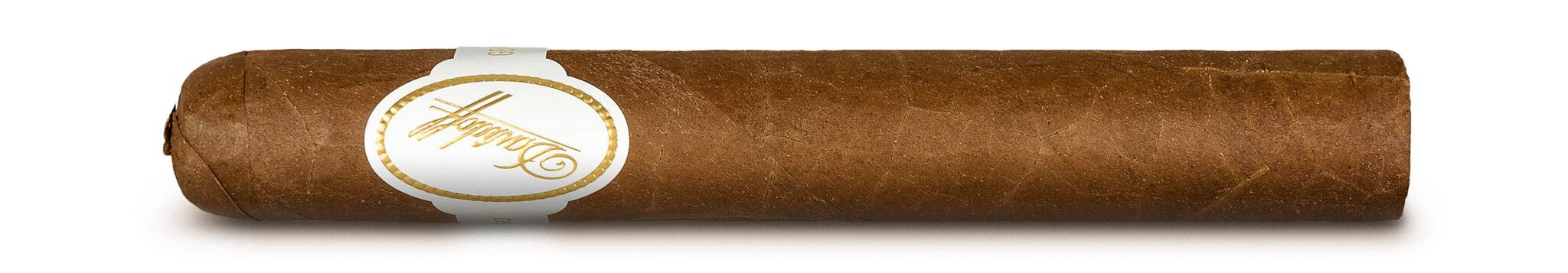 Сигара №17 2022 года по версии Cigarjournal — DAVIDOFF DOMINICANA TORO