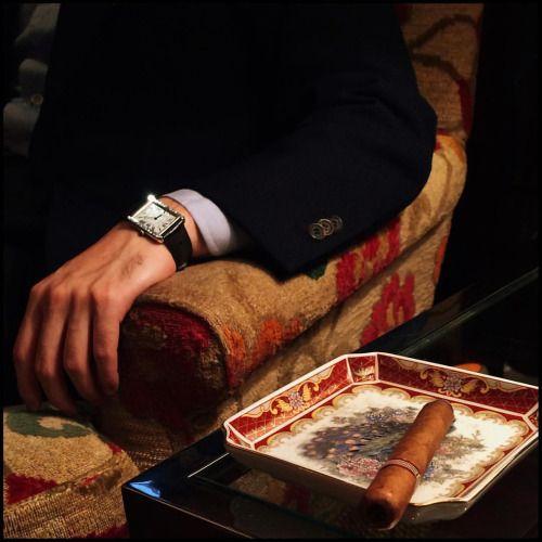 Сигары тогда были строго аристократической роскошью