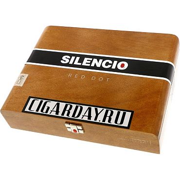 Silencio Red Dot Churchill