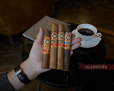 Perdomo 30th Anniversary Box-Pressed Epicure Connecticut