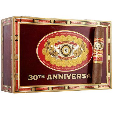 Perdomo 30th Anniversary Box-Pressed Robusto Sun Grown