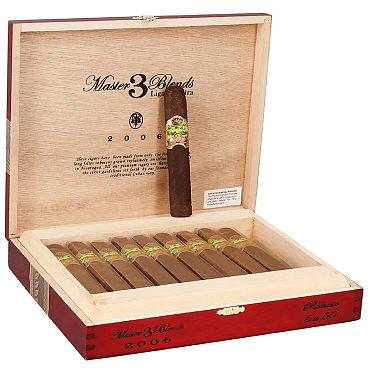 Oliva Master Blends 3 Robusto