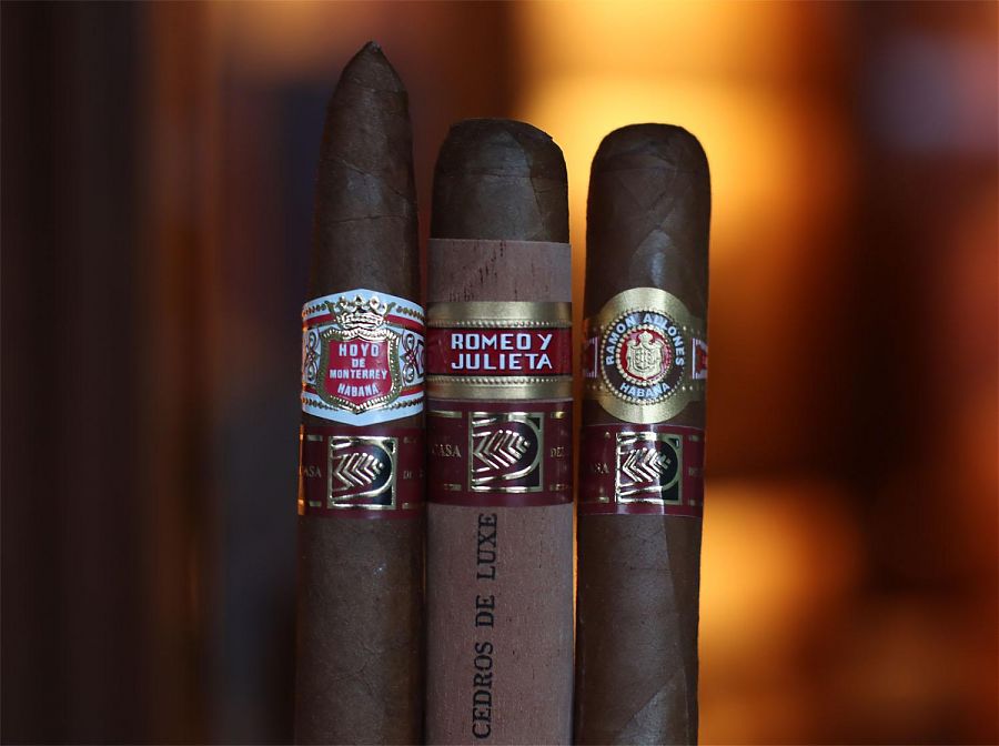 Del habano. Сигары Ramon Allones. Марки Habanos. Habano духи. Комната для курения сигар в Санкт-Петербурге casa del Habano.