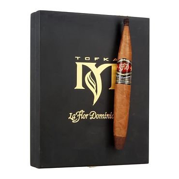 La Flor Dominicana Mysterio TCFKA M