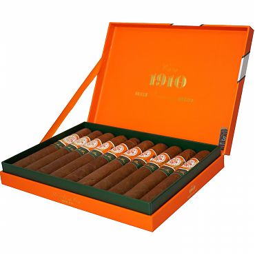 CASA 1910 Cavalry Edition As de Oro Toro