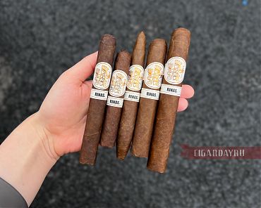 RINAS Corona Maduro