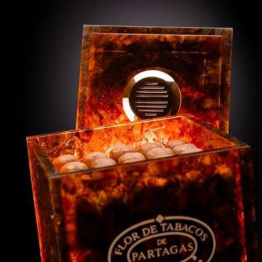 PARTAGAS SHORTS VINTAGE 2007 «ART NOUVEAU SERIES»