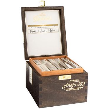 Balmoral Anejo XO Petit Robusto
