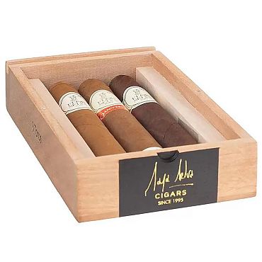 Flor de Selva Toro Trio SET of 3 cigars